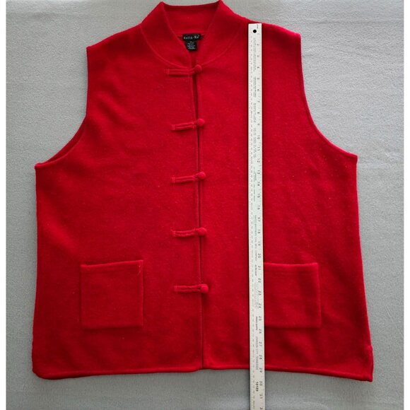 Tully-Ho Red Boiled Wool Vest Womens 2X Chinese Knot Close Holiday Christmas - Picture 11 of 12